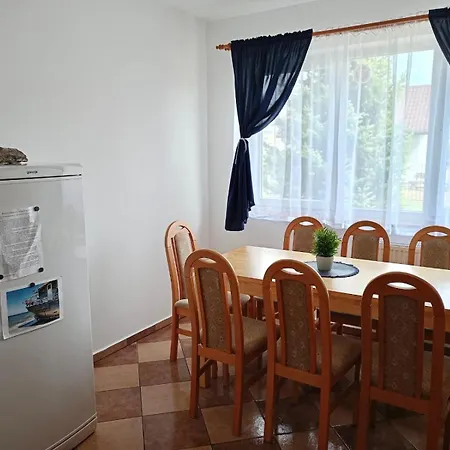 Tomaszówka Pensjonat 3*